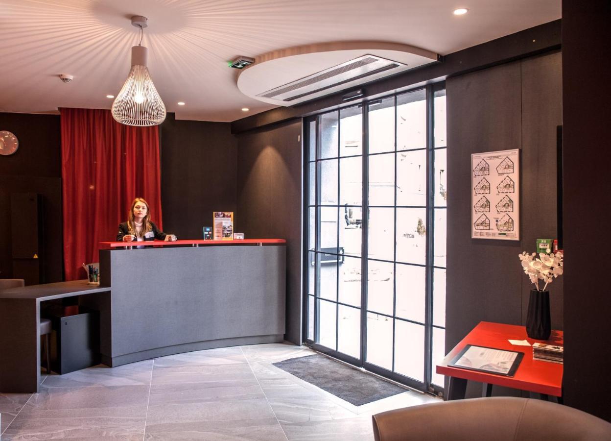 Hotel Sixteen Paris มงต์รูช ภายนอก รูปภาพ