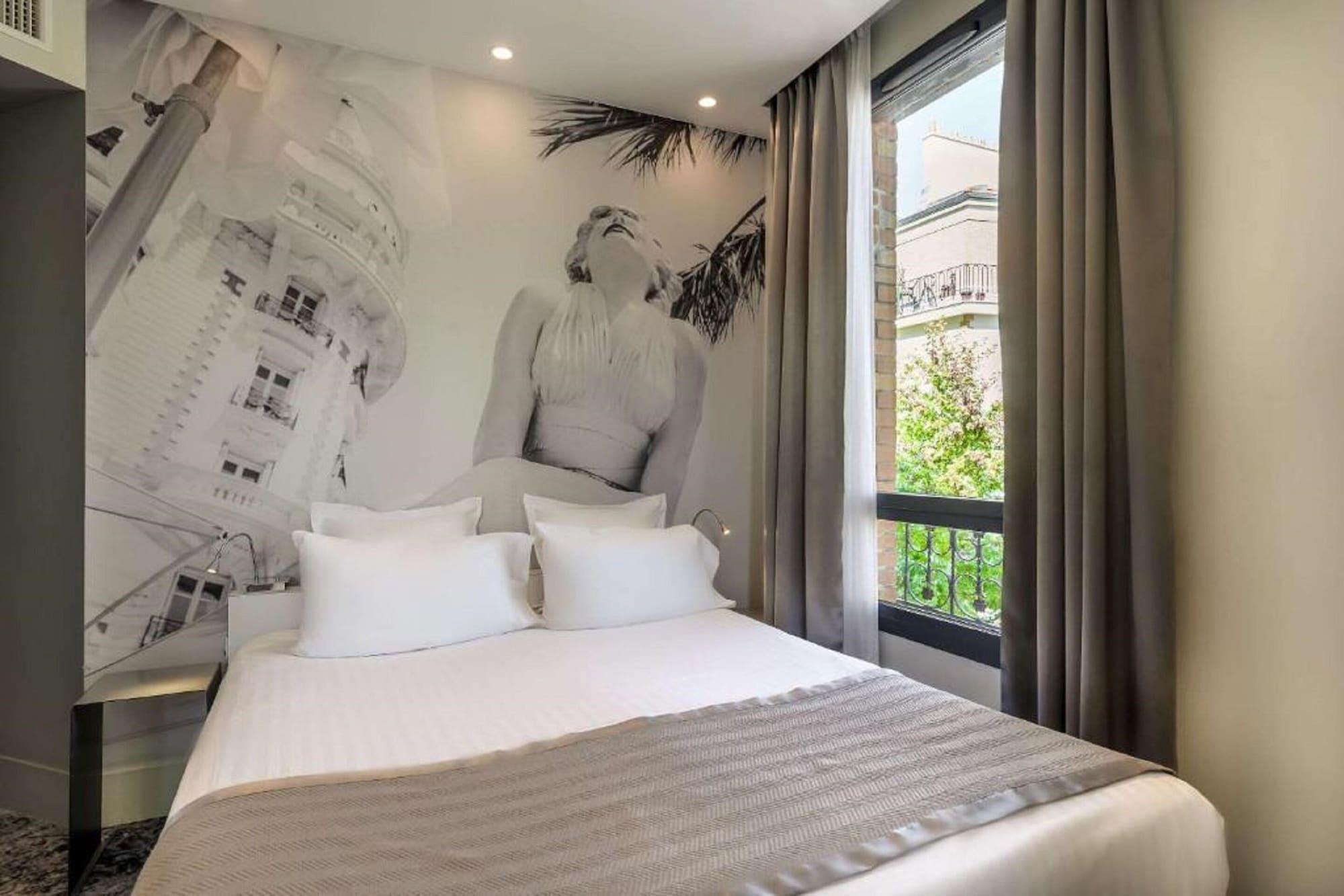Hotel Sixteen Paris มงต์รูช ภายนอก รูปภาพ
