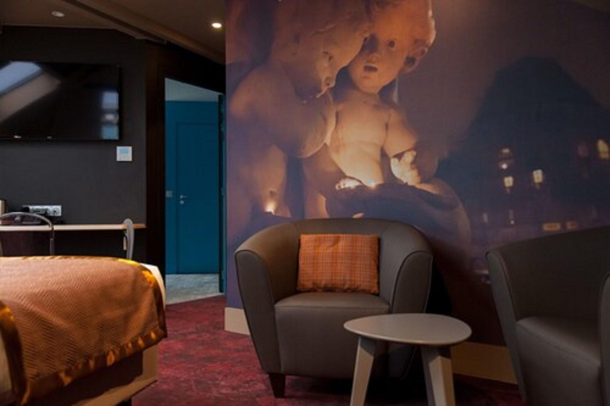 Hotel Sixteen Paris มงต์รูช ภายนอก รูปภาพ
